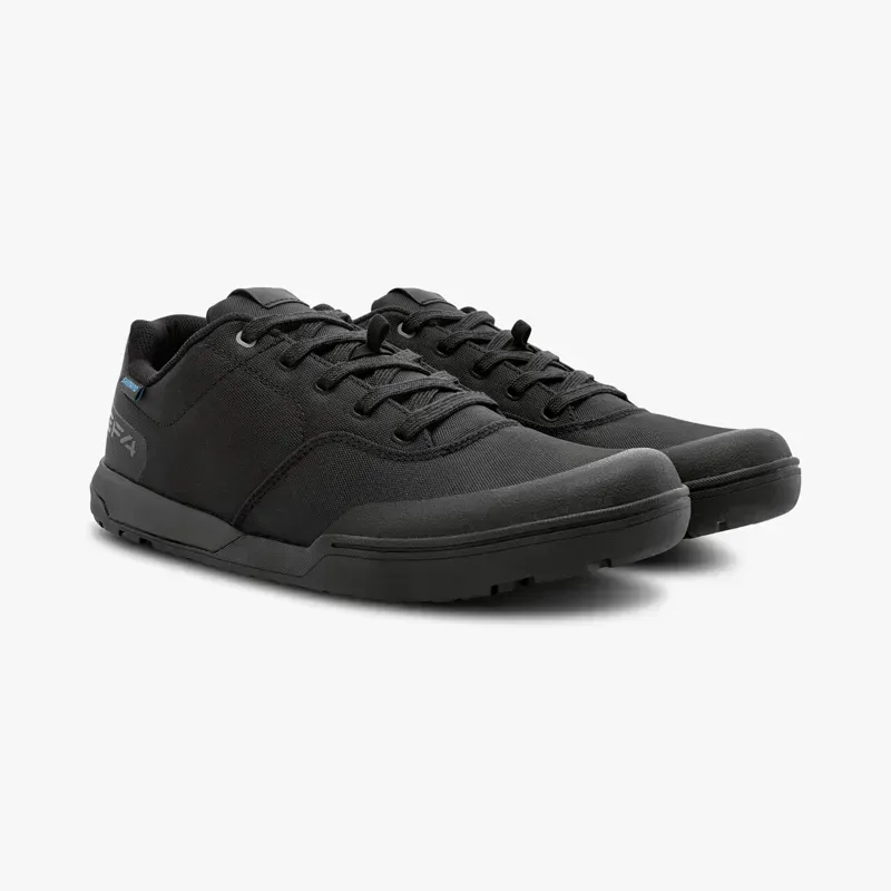 Shimano SH-GF400 MTB Shoes in Black-1
