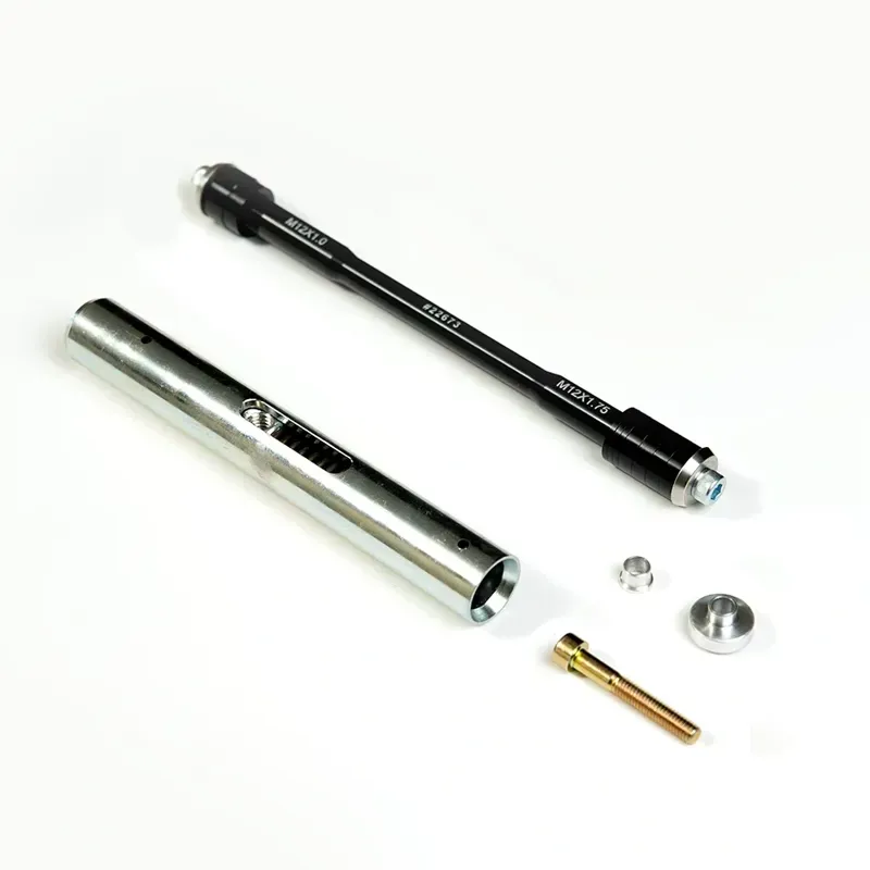 Saris 142x12mm Indoor Bike Trainer Thru Axle Adapter in Silver-1