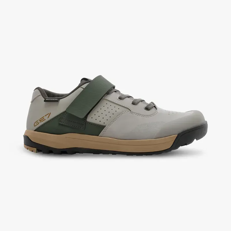 Shimano GE700 MTB Shoes in Light Gray